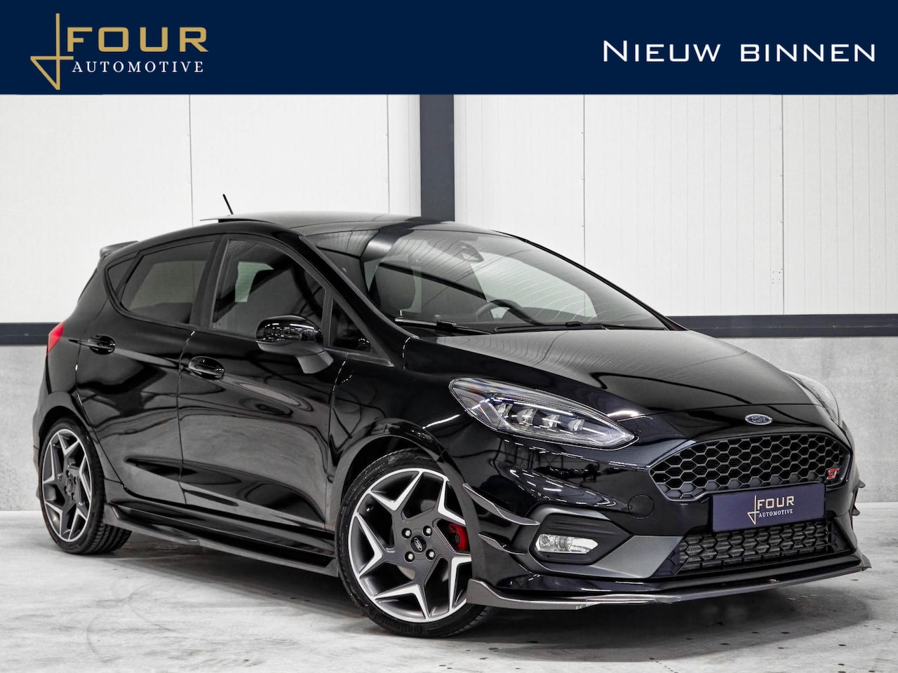 Ford Fiesta - 1.5 EcoBoost ST-3 | Panoramadak | Milltek | Maxton | 1e Eigenaar | B&O | LED | - AutoWereld.nl