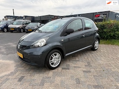 Toyota Aygo - 1.0-12V