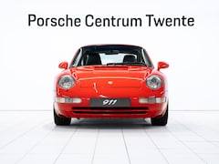 Porsche 911 - Carrera 4