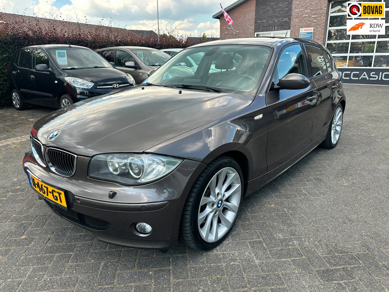 BMW 1-serie - 130i Cup. Automaat. 168.000 KM. - AutoWereld.nl