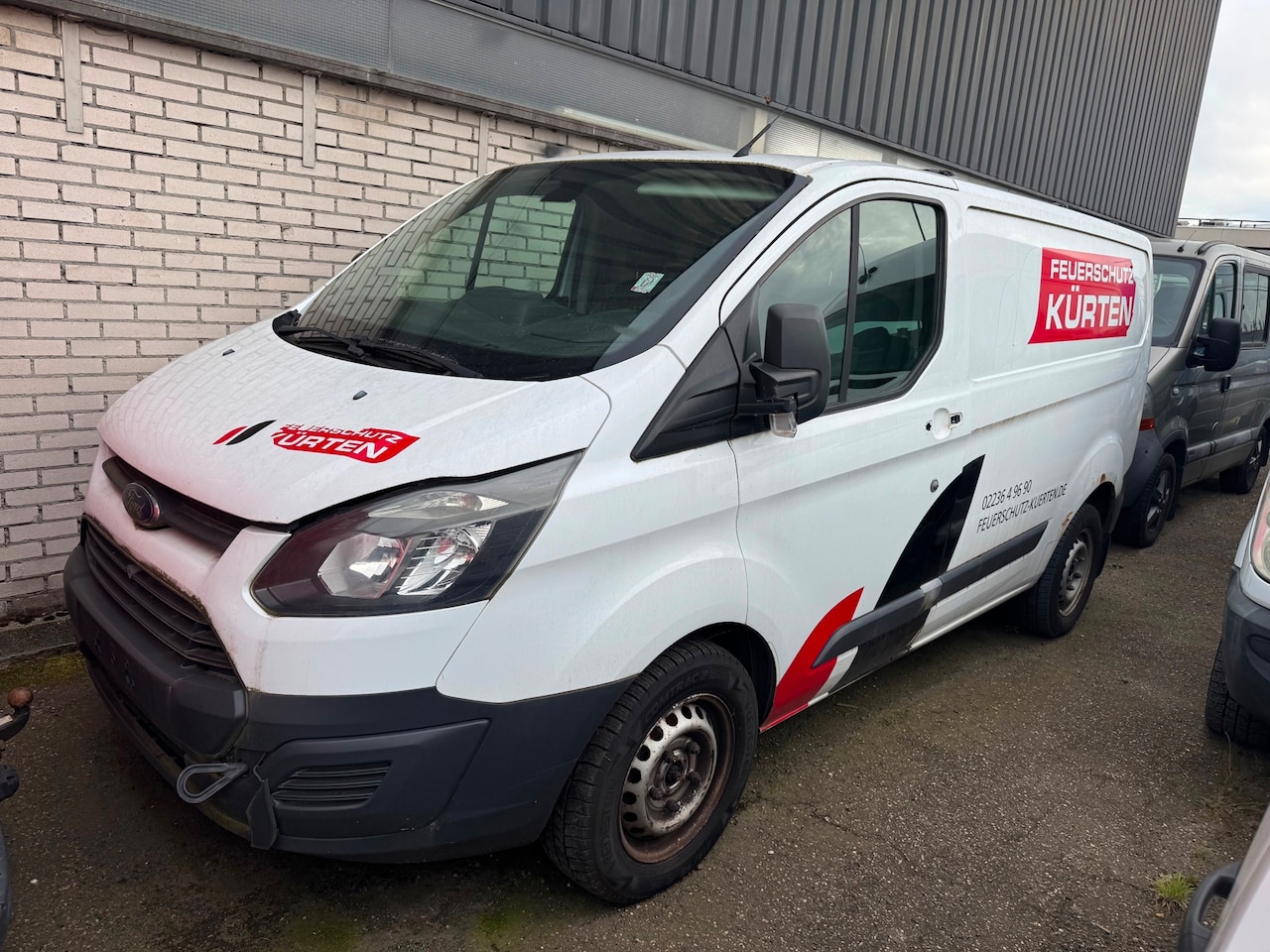 Ford Transit Custom - 300 2.2 TDCI L1H1 Ambiente 300 2.2 TDCI L1H1 Ambiente - AutoWereld.nl