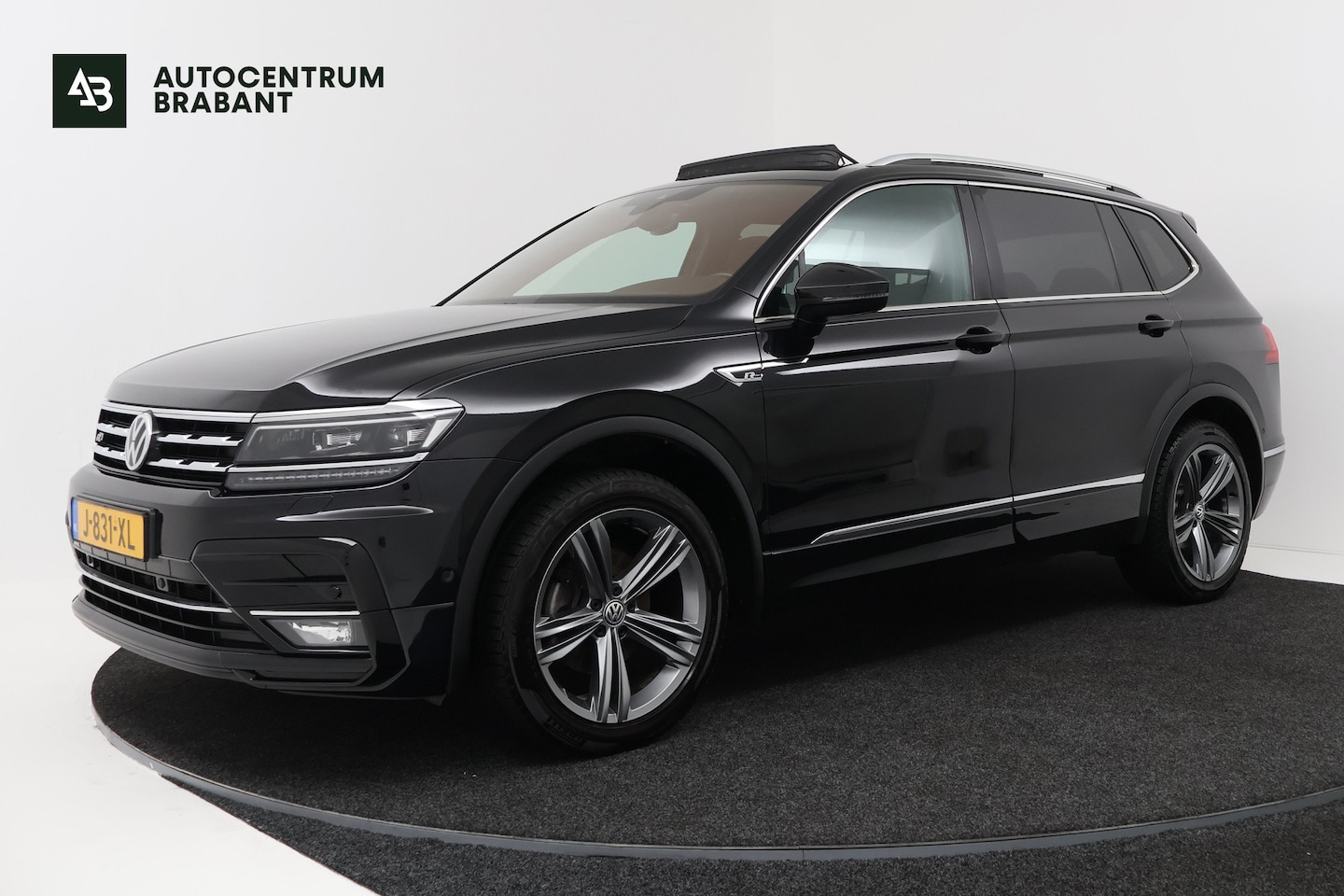 Volkswagen Tiguan Allspace - 1.5 TSI Highline Business R (PANORAMADAK, DIGITALE COCKPIT, 360 CAMERA, STOELVERWARMING, 1 - AutoWereld.nl
