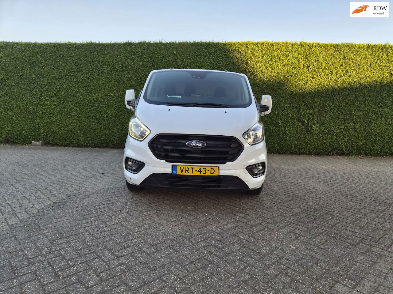 Ford Transit Custom - 300 2.0 TDCI L2H1 Trend 300 2.0 TDCI L2H1 Trend - AutoWereld.nl