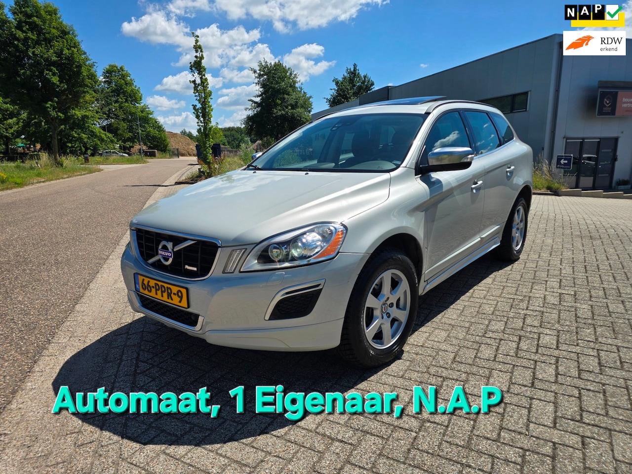 Volvo XC60 - 2.0T R-Design,Panoramdak,N.A.P,Leer,xenon - AutoWereld.nl