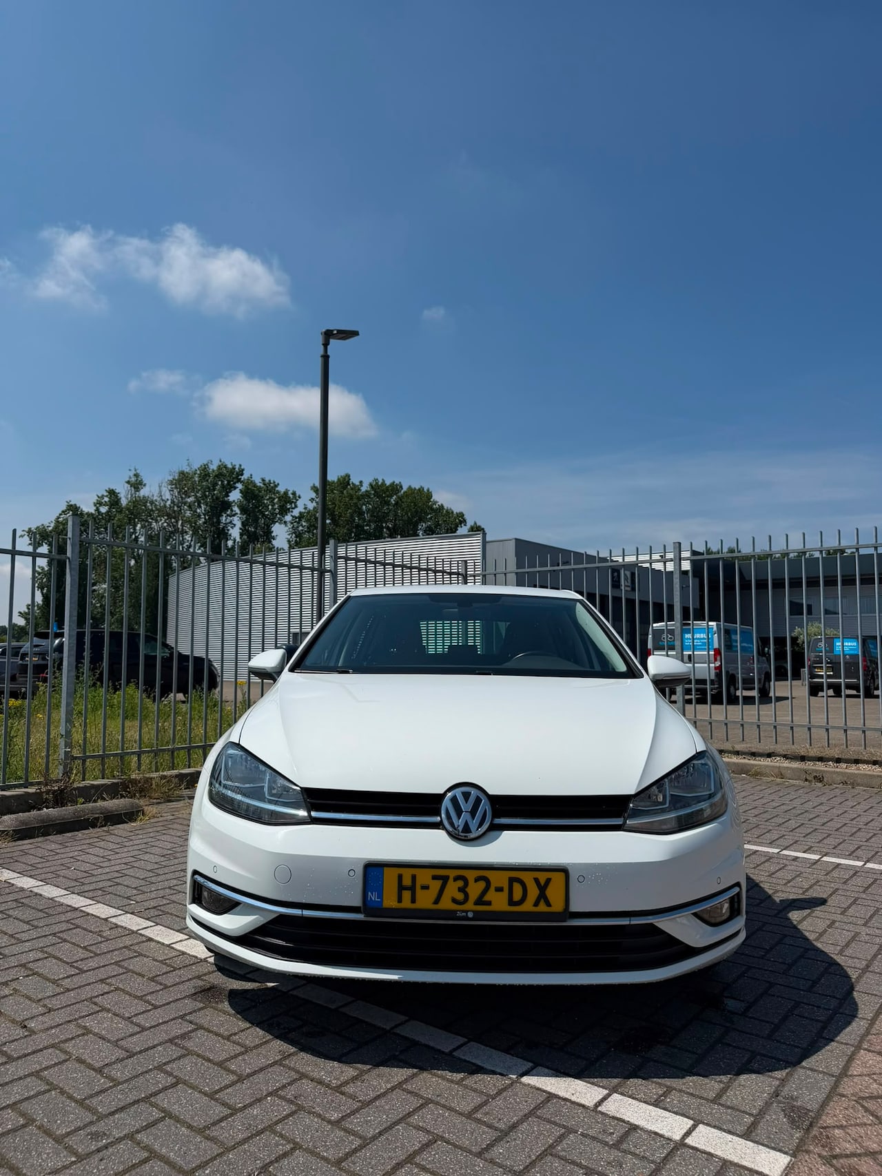 Volkswagen Golf - 1.0 TSI Comfortline - AutoWereld.nl