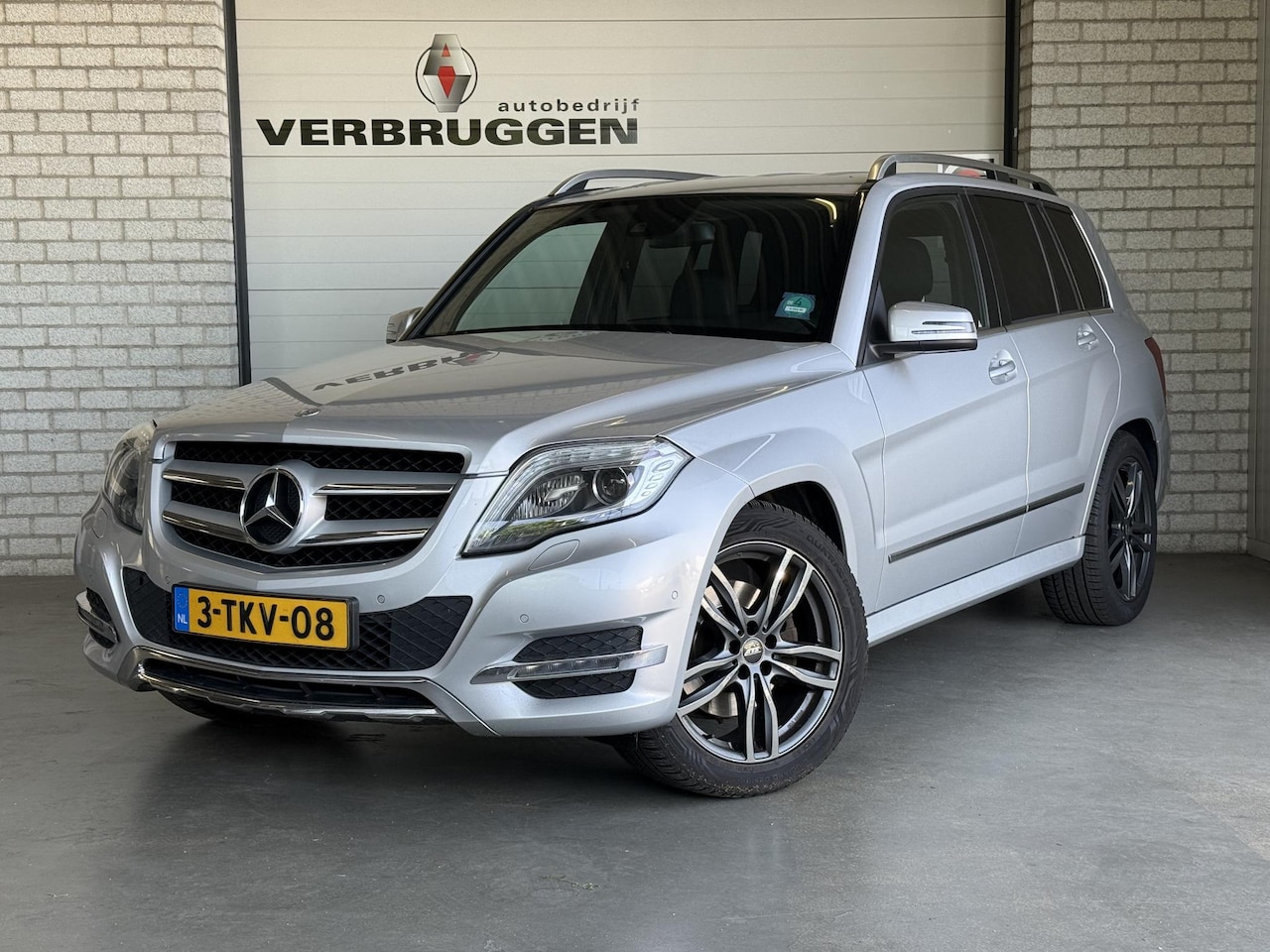 Mercedes-Benz GLK-klasse - 220 CDI BlueTEC 4-Matic Prestige | Trekhaak | Leder | 19"LMV | All-Season | Stoelverwarmin - AutoWereld.nl