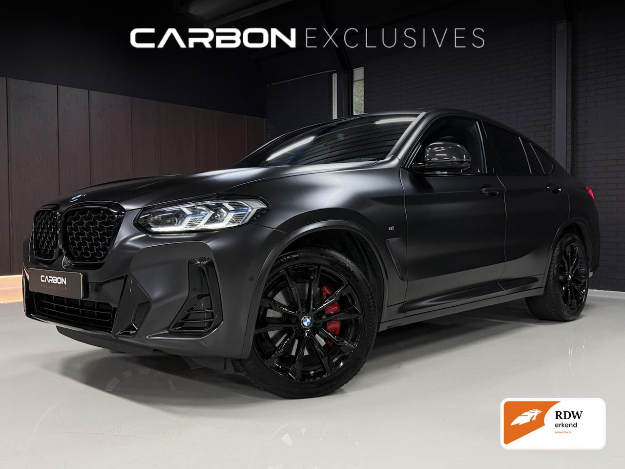 BMW X4 - xDrive20i | NL | Pano | Carbon | Orgi Mat | CarPlay - AutoWereld.nl