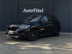 BMW X1 - xDrive25e | Leder | Trekhaak | Head-Up | Camera | LED | PDC V & A