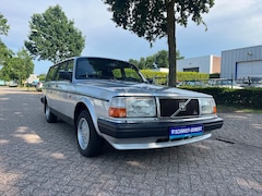 Volvo 240 - 2.3i Classic Aut 146908 KM Nieuwstaat