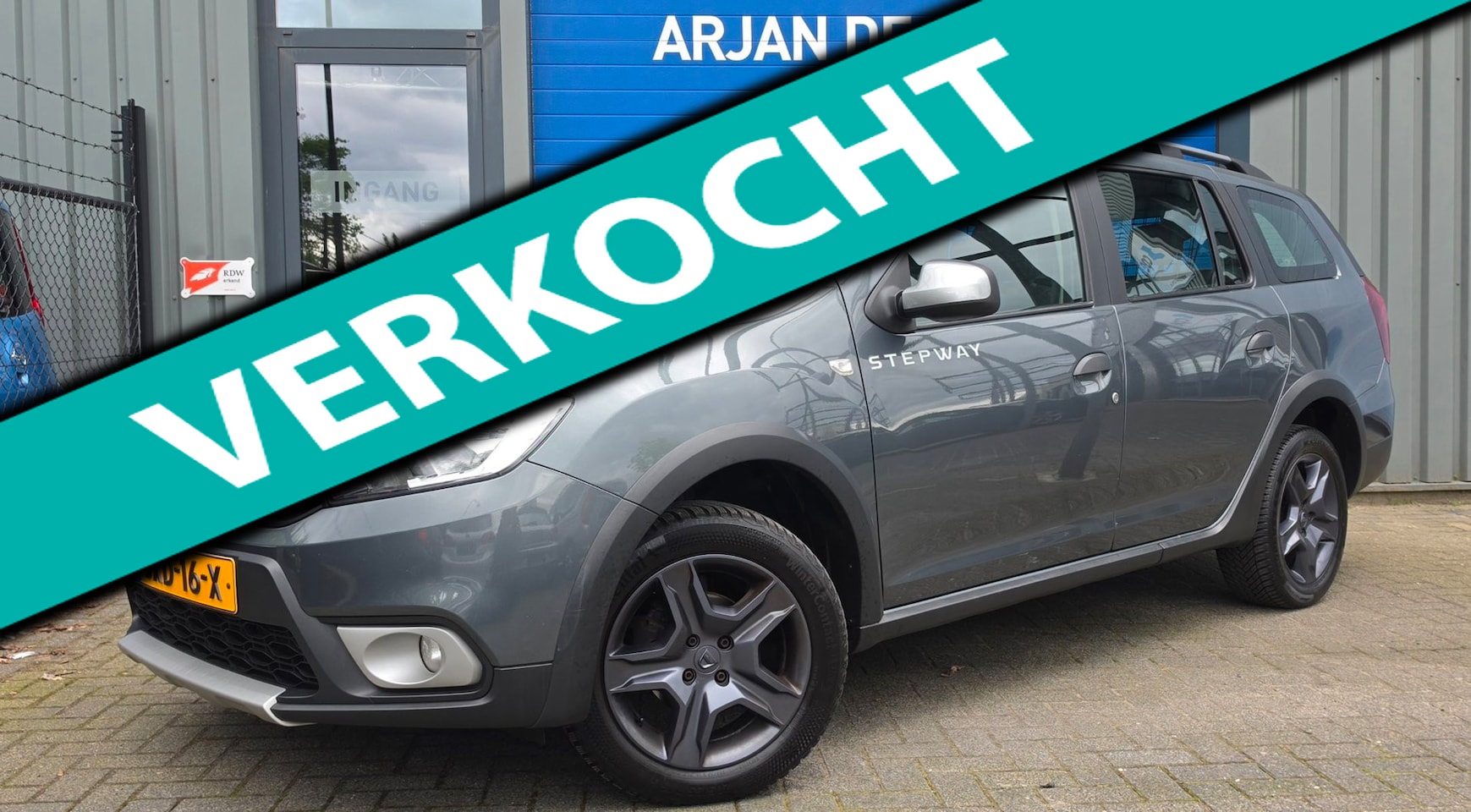Dacia Logan MCV - 0.9 TCe Stepway Airco Navi Cruise Trekhaak Camera - AutoWereld.nl