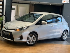 Toyota Yaris - 1.5 Full Hybrid Aspiration NL Auto Camera Dealeronderhouden