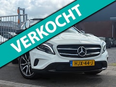Mercedes-Benz GLA-Klasse - 200 d Score | Panoramadak | LED | 19” LMV | Stoelverwarming |