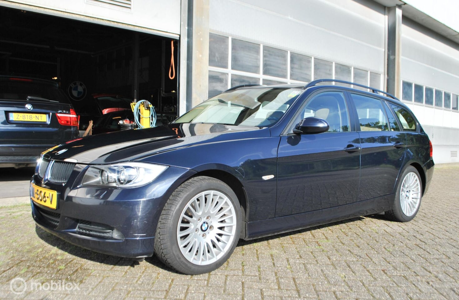 BMW 3-serie Touring - 320i Dyn.Exec. Leer Voll.Hist. - AutoWereld.nl