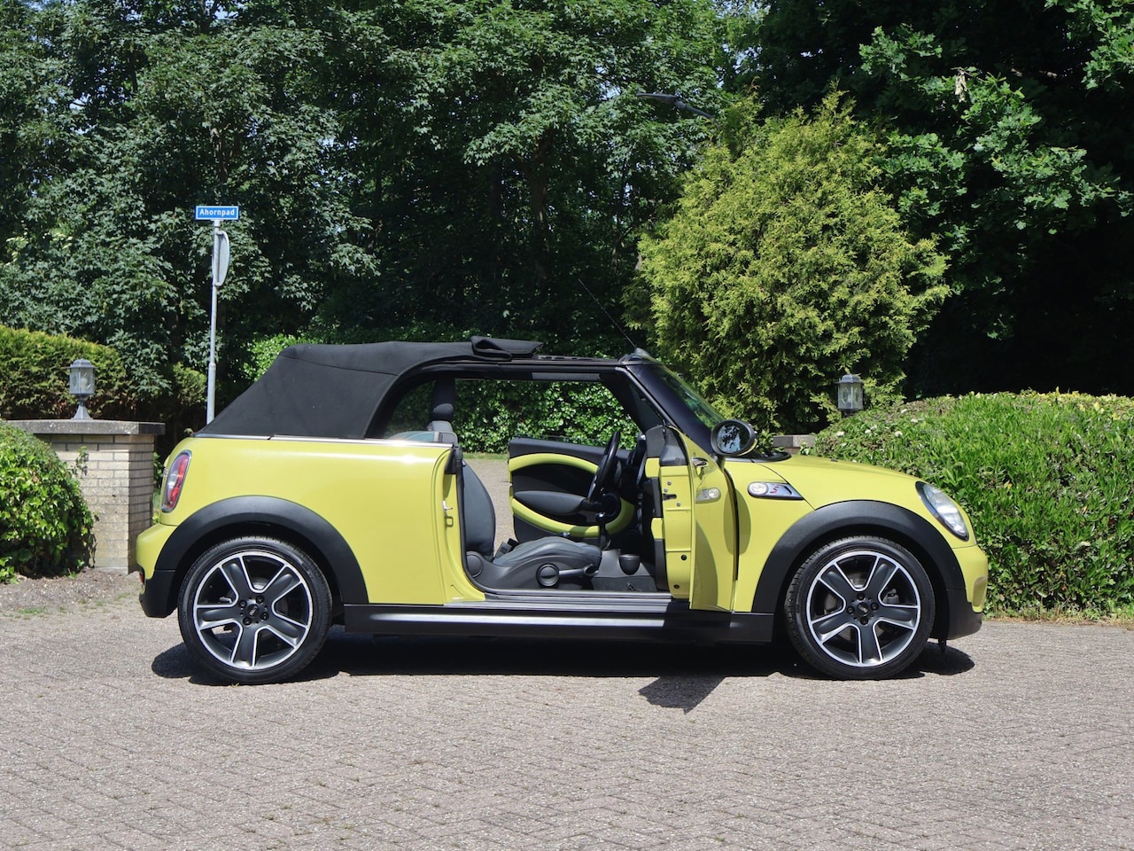 MINI Cabrio - Mini 1.6 Cooper S - AutoWereld.nl