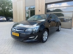 Opel Astra - 1.4 Turbo Color Edition 5DRS|AIRCO|Stoel&stuurverwarming|Cruise Controle|Nieuwe APK