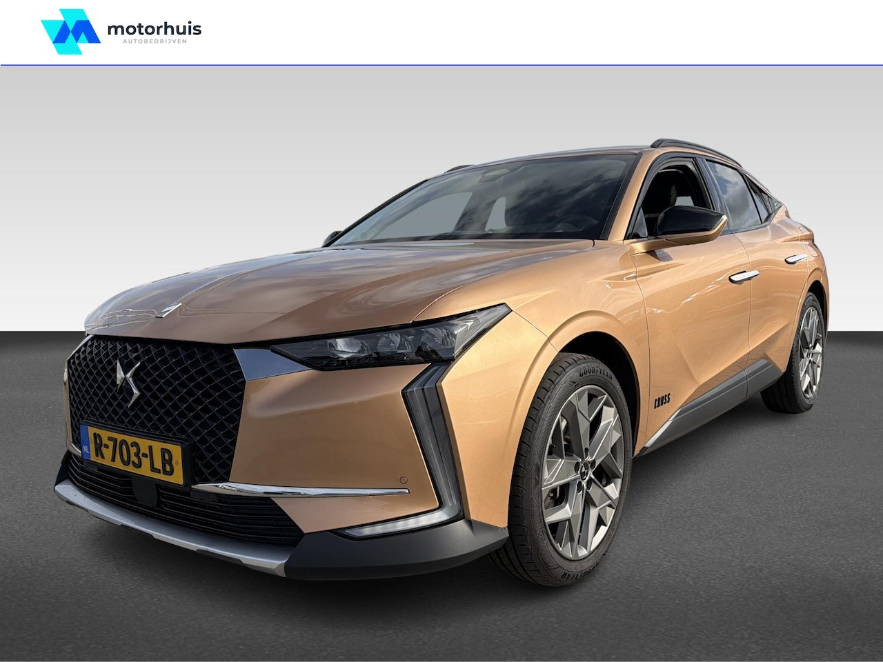 DS 4 - 1.6 E-Tense 225pk Automaat Trocadero Cross | Achteruitrijcamera | Apple Carplay/Android Au - AutoWereld.nl