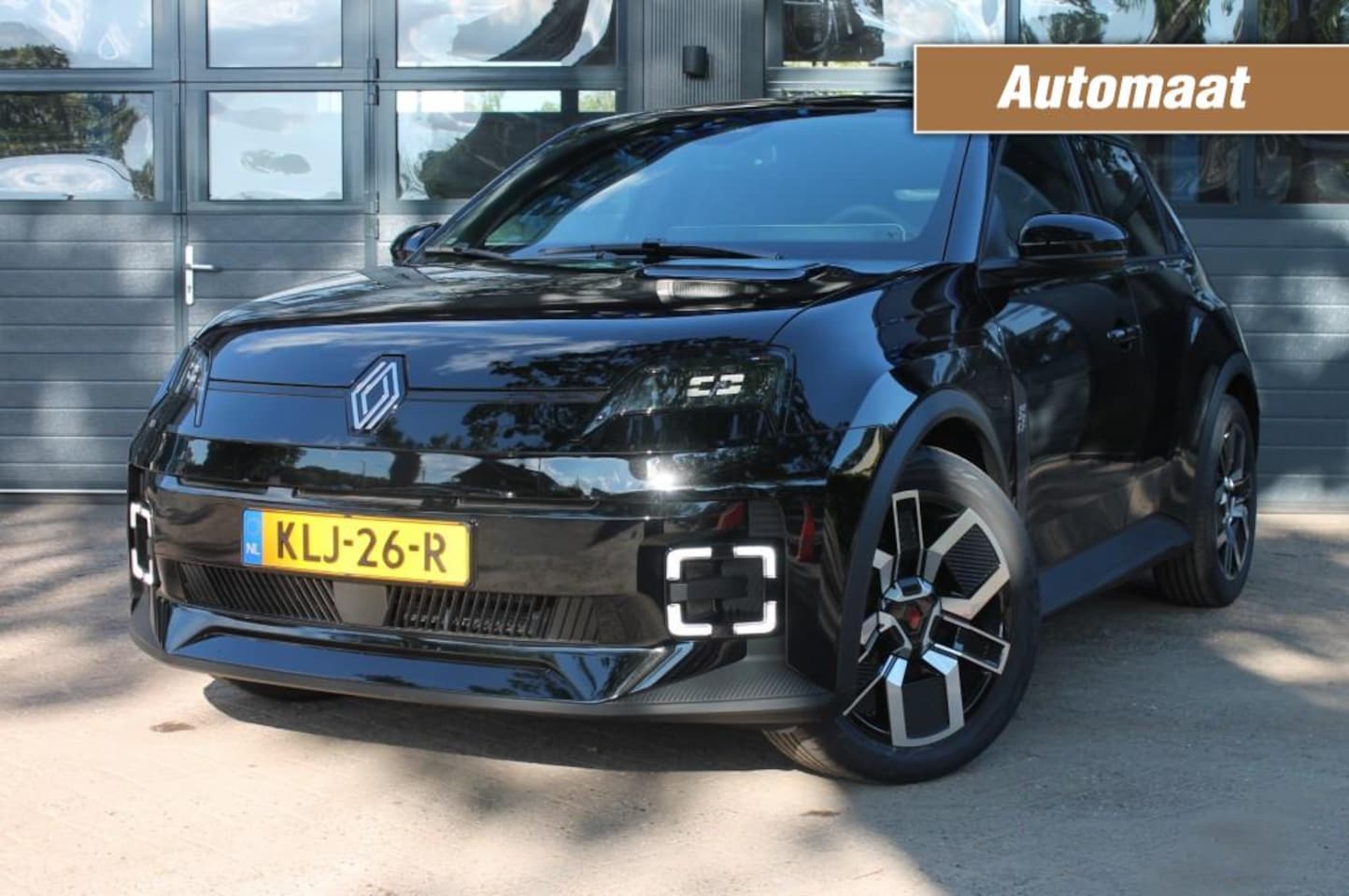 Renault 5 - 5 E- Tech Electric Techno 52Kwh Comfort Range 150PK  Winterpack *Nieuw* - AutoWereld.nl