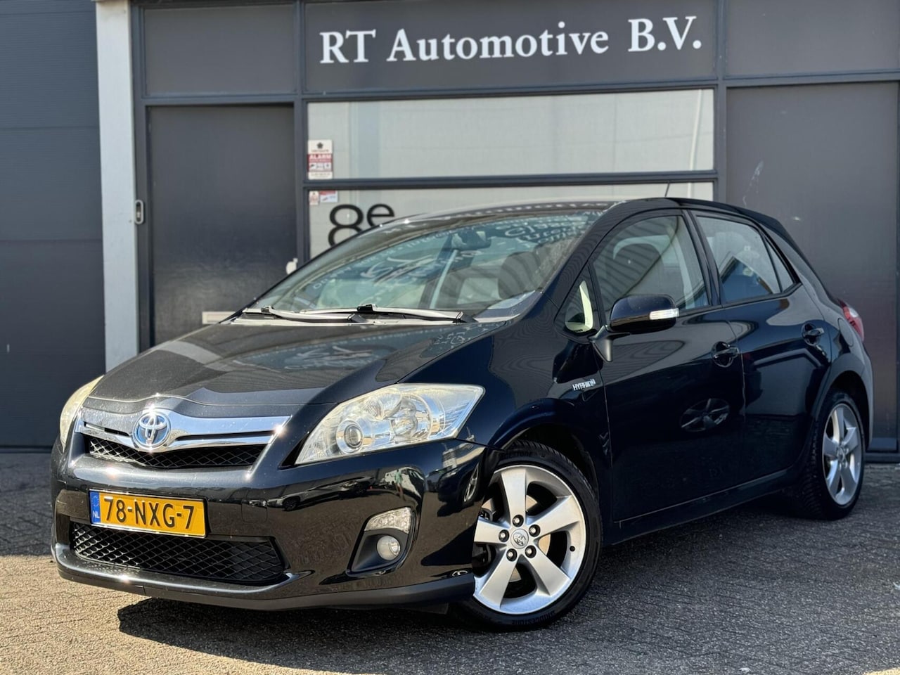 Toyota Auris - 1.8 Full Hybrid Executive Navi/Leder Dealer OH - AutoWereld.nl