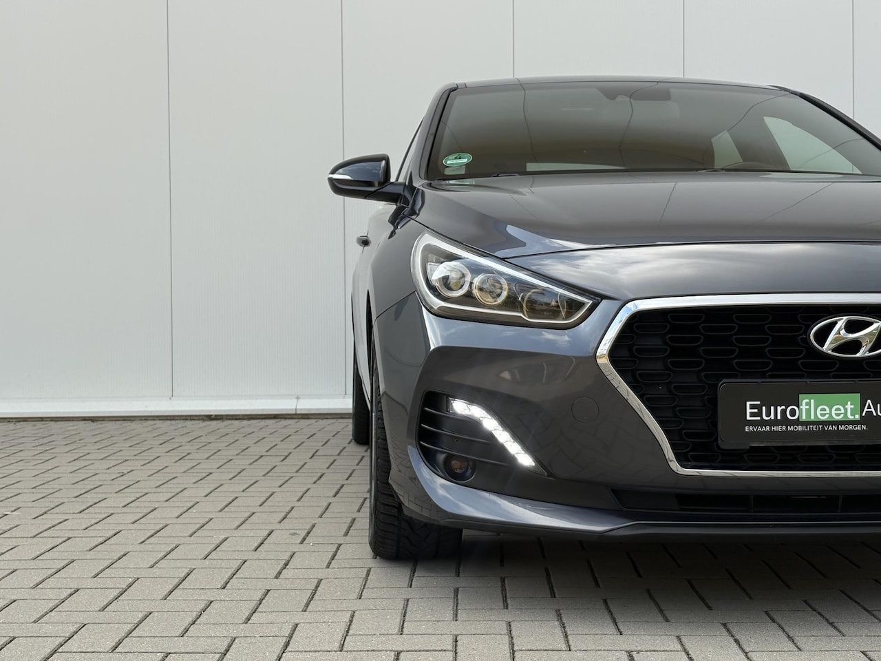 Hyundai i30 - 1.4 T-GDI Passion | CAM | Stuurverw | Stoelverw. | CLIMATE CONTR.| LED | Carplay | LKA | D