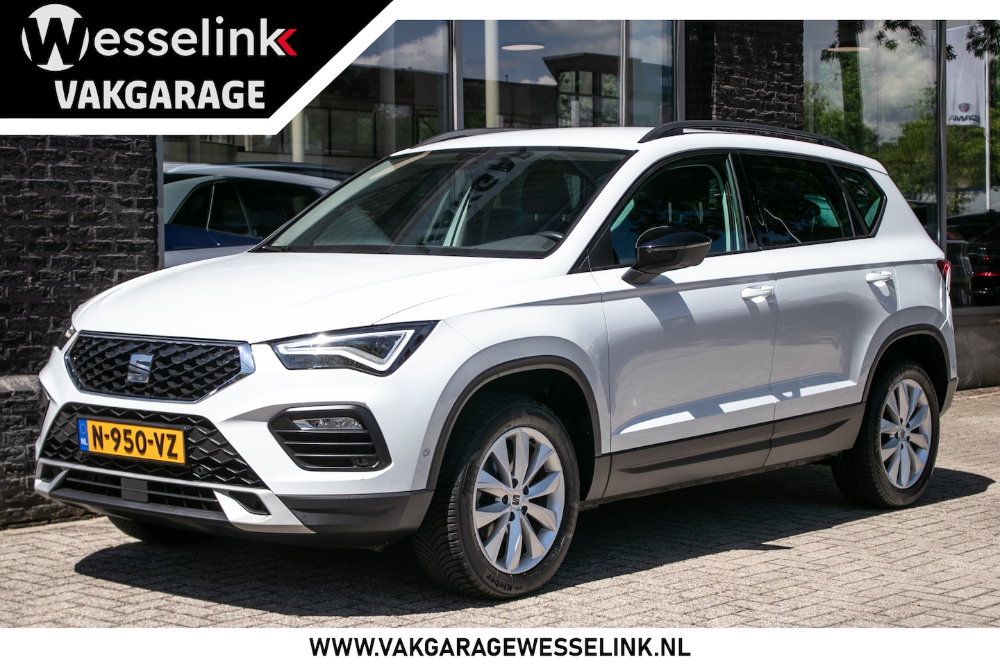 SEAT Ateca - 1.5 TSI Style Business Intense | Leder | Trekhaak | All Season banden | - AutoWereld.nl