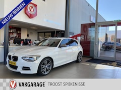 BMW 1-serie - M135i xDrive High Executive, Performance, 6 Cilinder, Schuifkanteldak, Leder&Stoelverwarmi