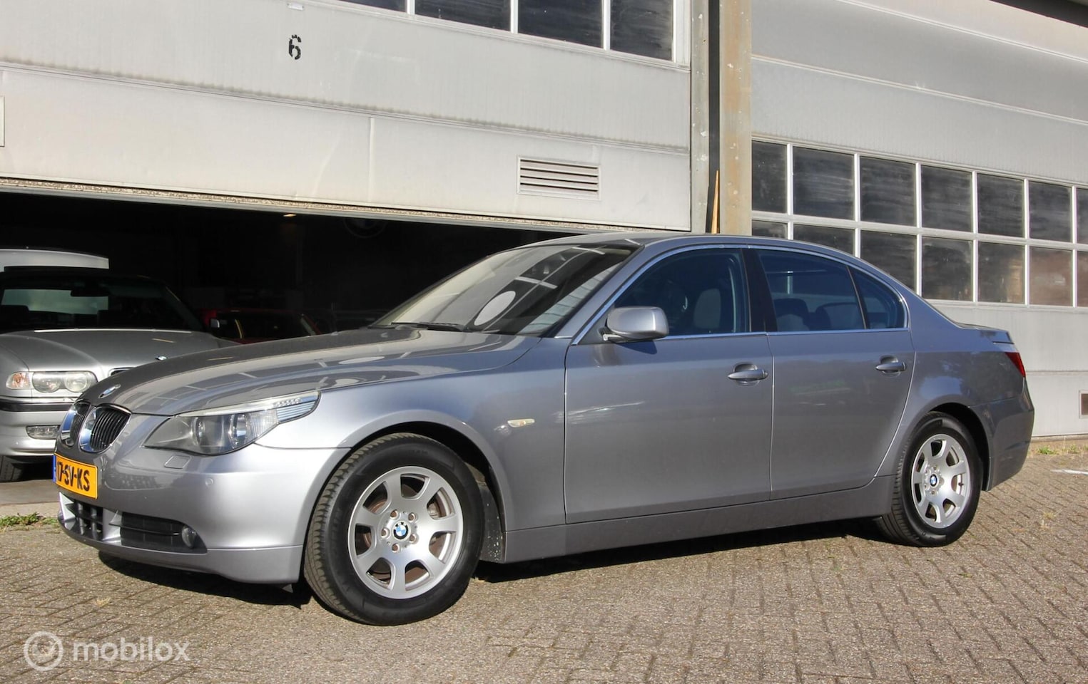 BMW 5-serie - 523i Executive Aut Sedan E60 Voll.Hist. - AutoWereld.nl