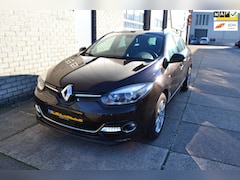 Renault Mégane Estate - 1.5 dCi Bose Airco Navigatie Camera NAP