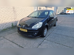 Renault Clio - 1.2-16V Expression