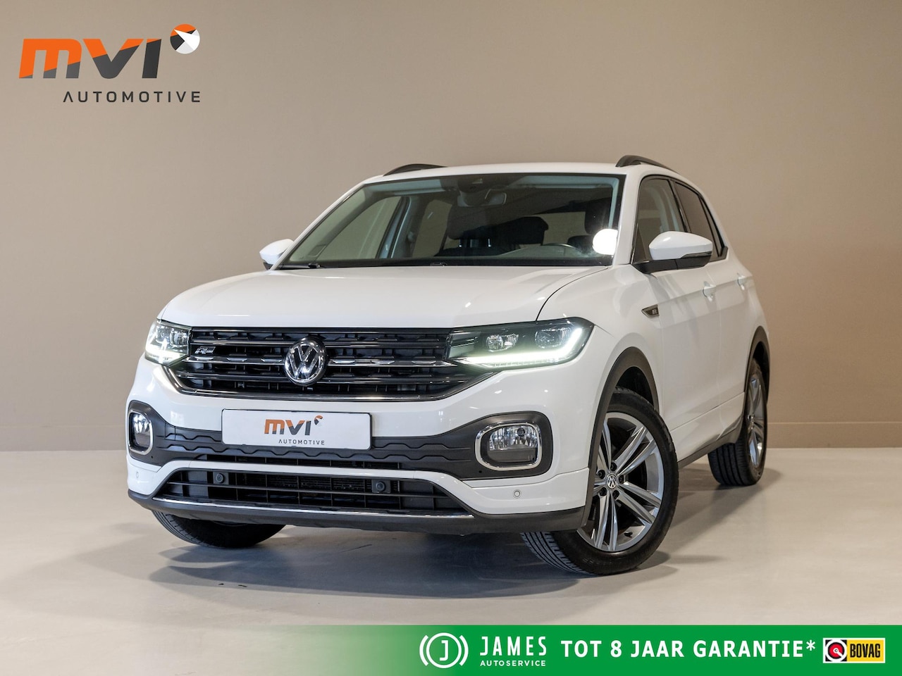 Volkswagen T-Cross - 1.0 TSI Life 116pk / Navigatie / Stoelverwarming / Adaptieve cruise control / Apple carpla - AutoWereld.nl