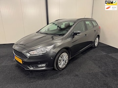 Ford Focus Wagon - 1.0 2018 101PK CRUISE/CARPLAY/AIRCO/PDC/TREKHAAK/STOELVERW/NAVI/NAP
