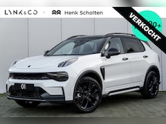 Lynk & Co 01 - 276PK More | 360 Graden Camera | Harman Kardon | Panoramadak | Elektrisch bedienbare voors