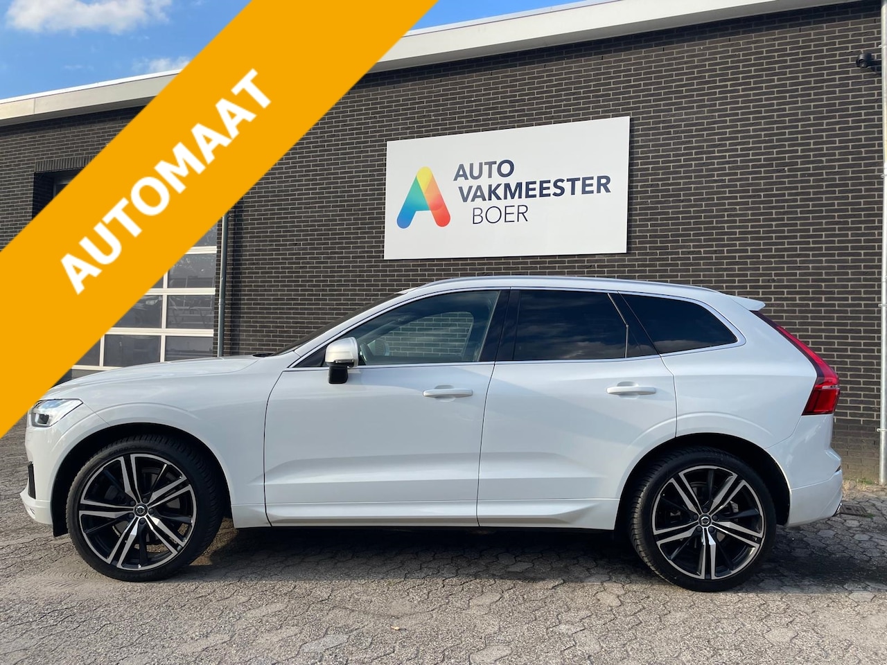 Volvo XC60 - D4 190pk Geartronic AWD / Trekhaak - AutoWereld.nl