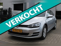 Volkswagen Golf - 1.2 TSI 105PK 6 Bak Navi LED Clima Cruise Trekhaak