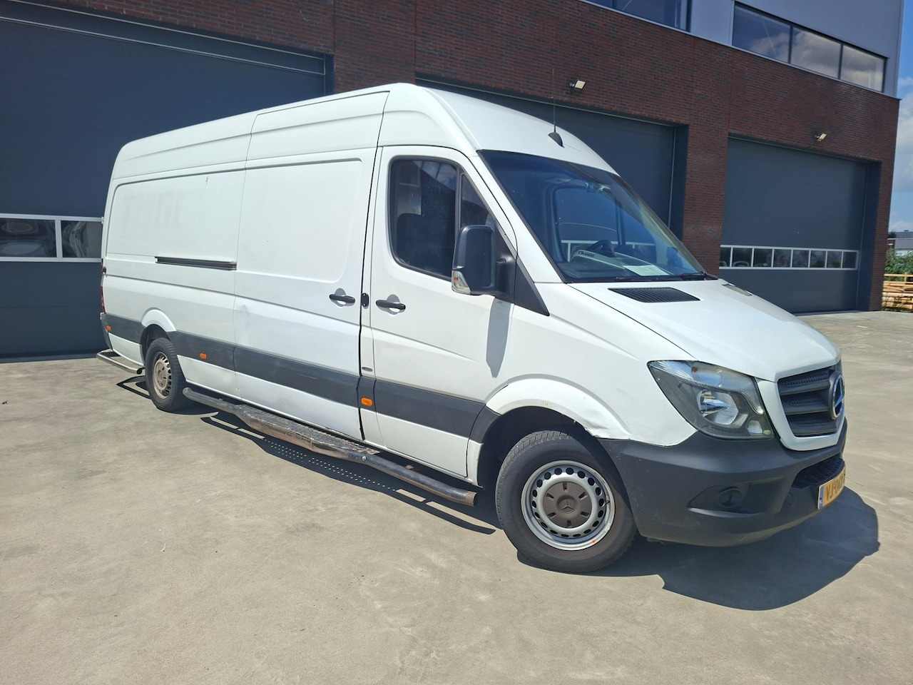 Mercedes-Benz Sprinter - 310 2.2 CDI 432L HD Maxi Automaat € 5900,- netto - AutoWereld.nl