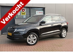 Skoda Karoq - 1.5 TSI 150pk DSG ACT Business Edition Plus Trekhaak , Side assist , Lane assist , Adaptiv