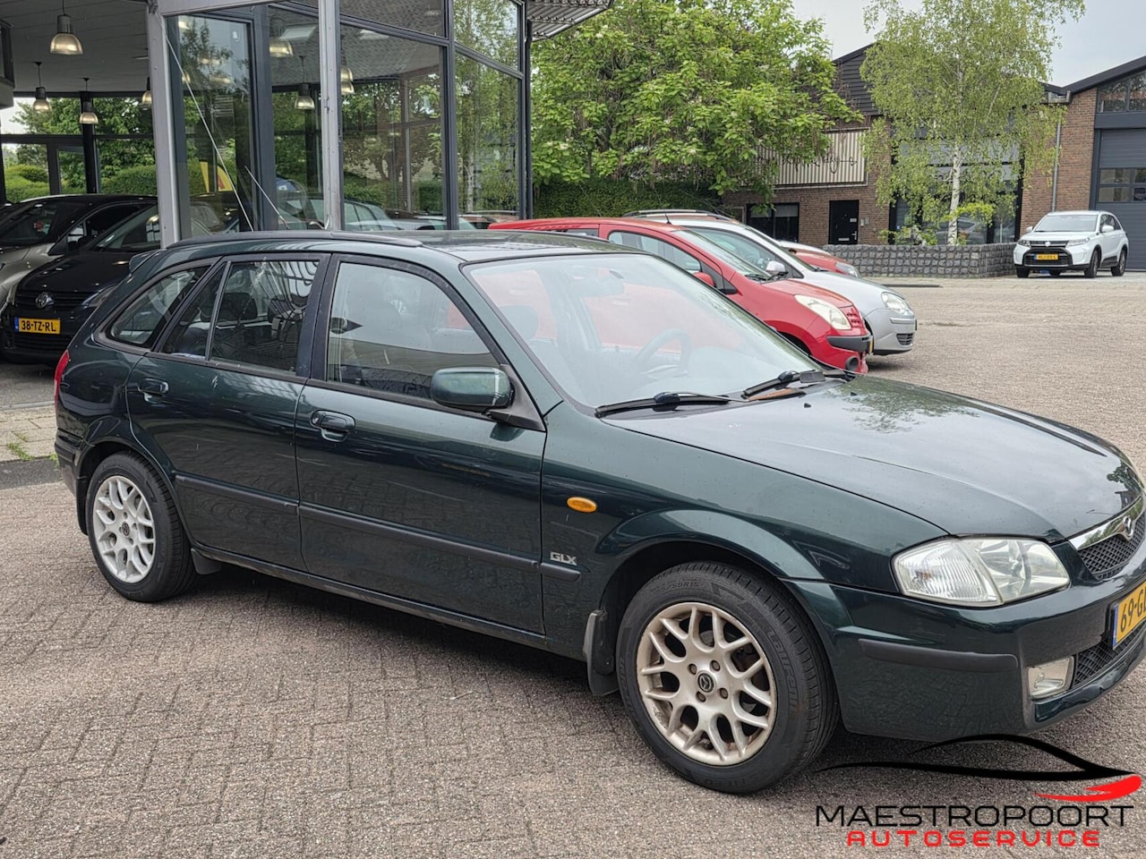 Mazda 323 Fastbreak - 1.5 LS Airco – Goed rijdende, origineel Nederlandse auto – € 1.350 - AutoWereld.nl