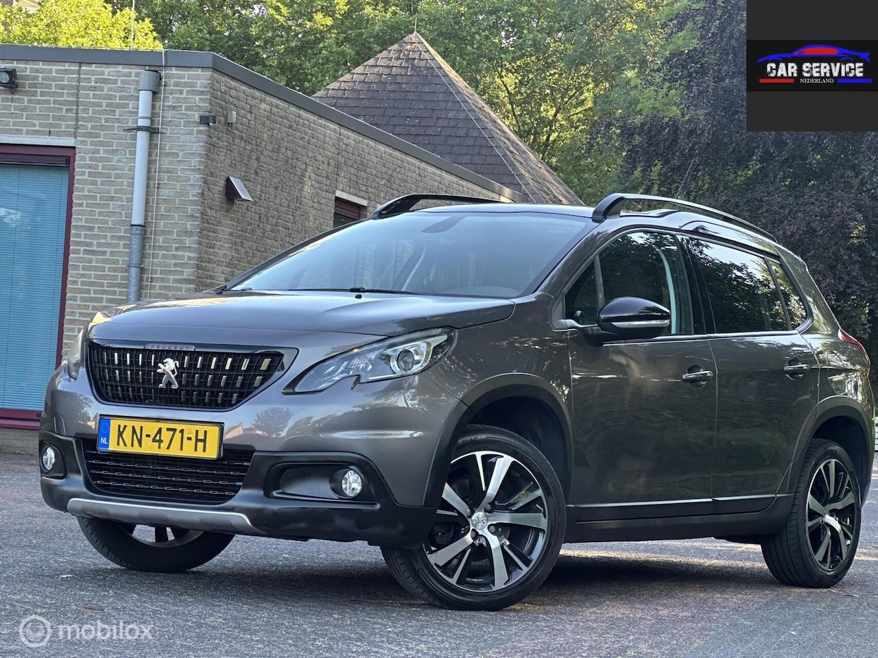 Peugeot 2008 - 1.2 PureTech GT-line/NAP/PANO/CARPLAY/NAVI/PDC - AutoWereld.nl