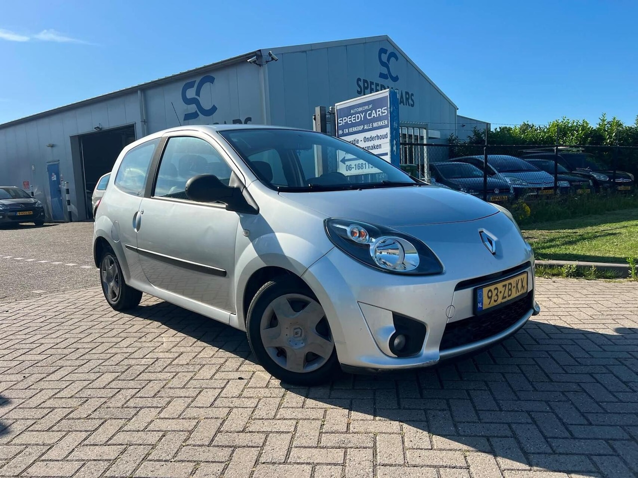Renault Twingo - 1.2-16V Authentique Airco Elektr Ramen - AutoWereld.nl