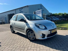 Renault Twingo - 1.2-16V Authentique Airco Elektr Ramen