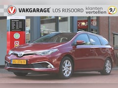 Toyota Auris - 1.8 Hybrid Aut. *Executive* | Panorama | Camera | Stoelverwarming | Half- Leder | Cruise &