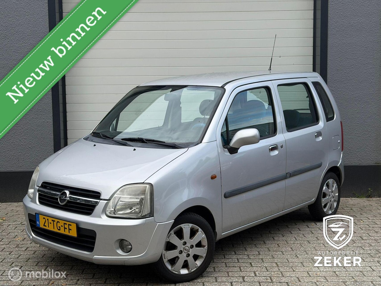 Opel Agila - 1.2-16V Flexx cool / airco / nap / lange apk - AutoWereld.nl