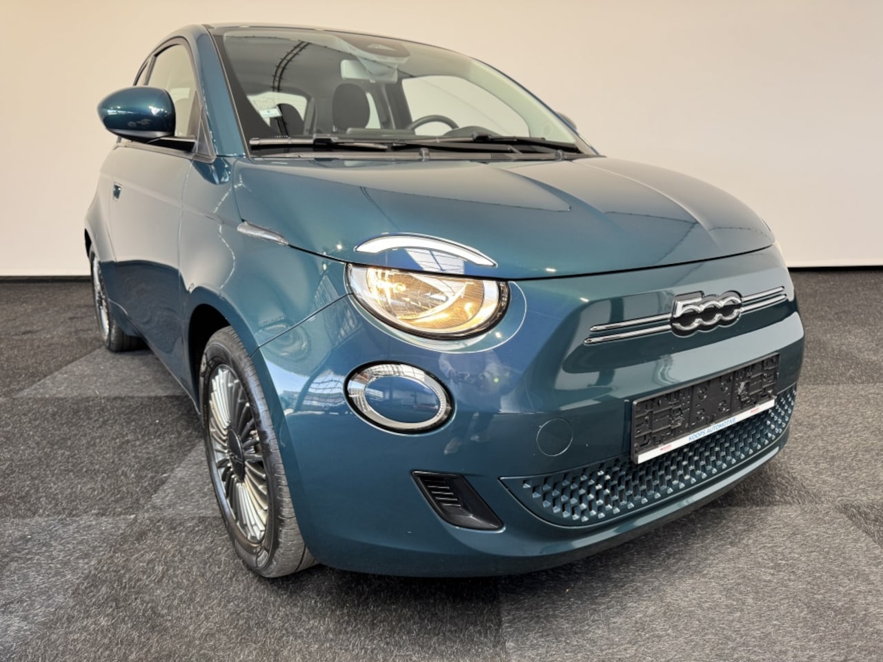 Fiat 500e - Berlina 118 PK Carplay camera Berlina - AutoWereld.nl