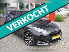 Toyota Yaris - 1.5 Hybrid Executive / HUD / JBL Audio / Camera / Carplay / ACC / Stoelverwarming