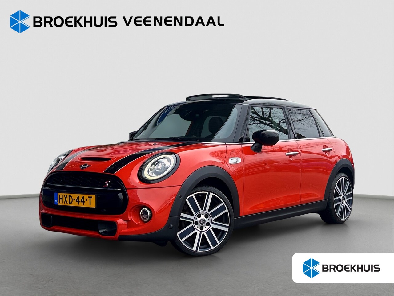 MINI Cooper S - 2.0 60 Years Edition | Pano | H&K | Yours Leder | Adap. Cruise | Navi - AutoWereld.nl