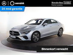 Mercedes-Benz CLA-Klasse - 180 Star Edition LIMITED | Stoelverwarming | Achteruitrijcamera | LED koplampen | MBUX |
