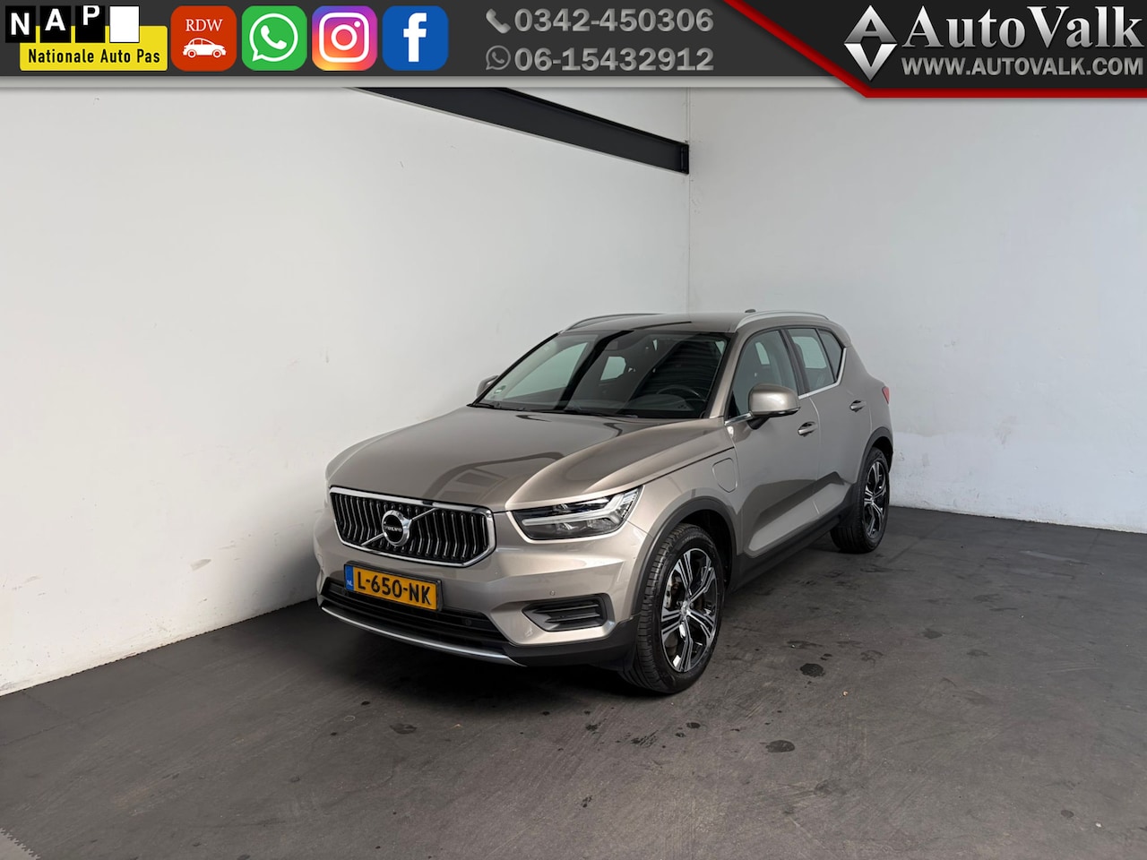 Volvo XC40 - 1.5 T4 Recharge Inscription Expression 1.5 T4 Recharge Inscription Expression - AutoWereld.nl