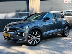 Volkswagen T-Roc - 1.5 TSI Sport Business R |3 x R-Line | Automaat | trekhaak | camera
