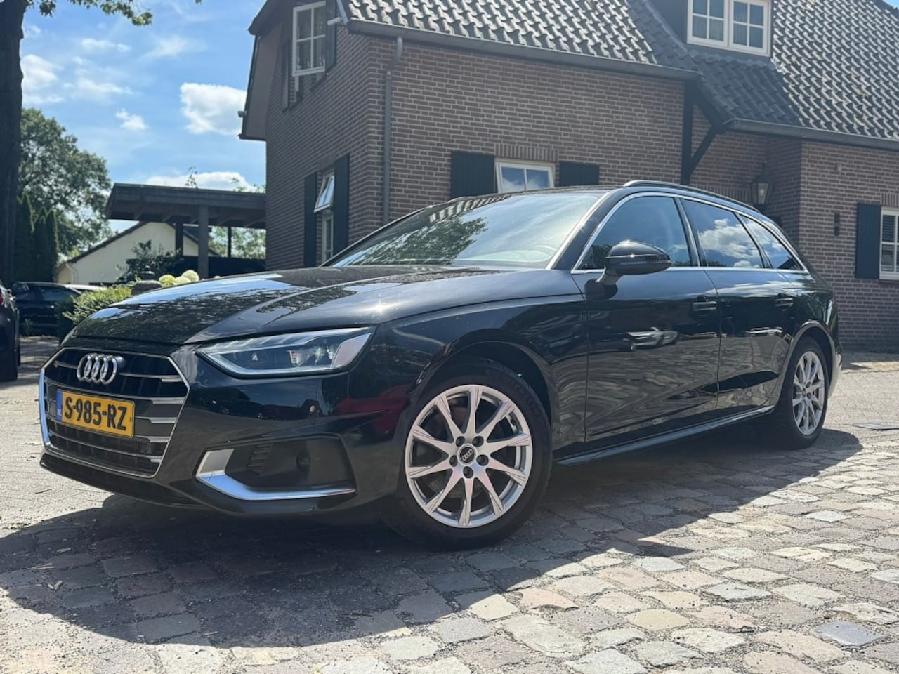 Audi A4 Avant - 35 TFSI Advanced Edition Digi dash,Led,Ecc,Navi,Th wegkl, Sp stoel stof - AutoWereld.nl