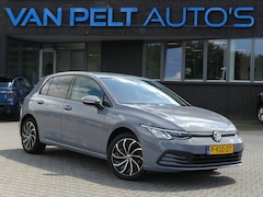 Volkswagen Golf - 1.0 TSI Life / Carplay / Camera