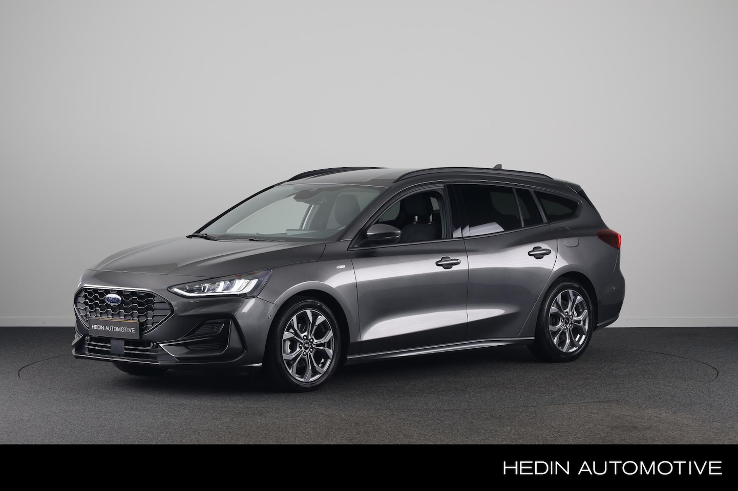 Ford Focus Wagon - 1.0 EcoBoost Hybrid ST Line | Driver Assistance | Winter Pack - AutoWereld.nl